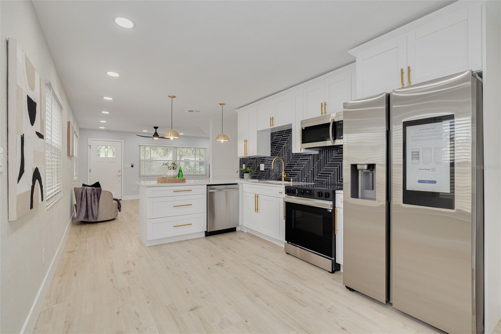 4954 2ND AVE N, ST PETERSBURG, FL — photo 17
