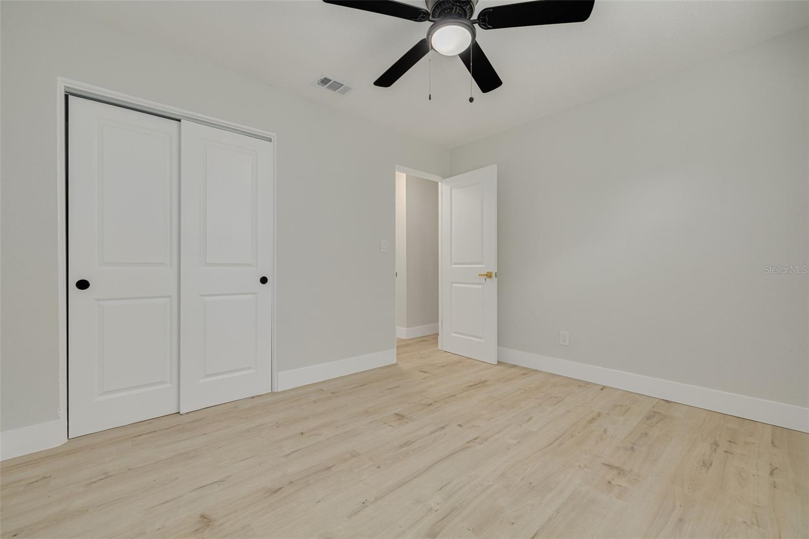 4954 2ND AVE N, ST PETERSBURG, FL — photo 29