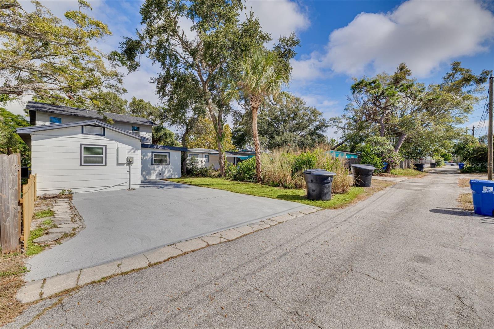 4954 2ND AVE N, ST PETERSBURG, FL — photo 41
