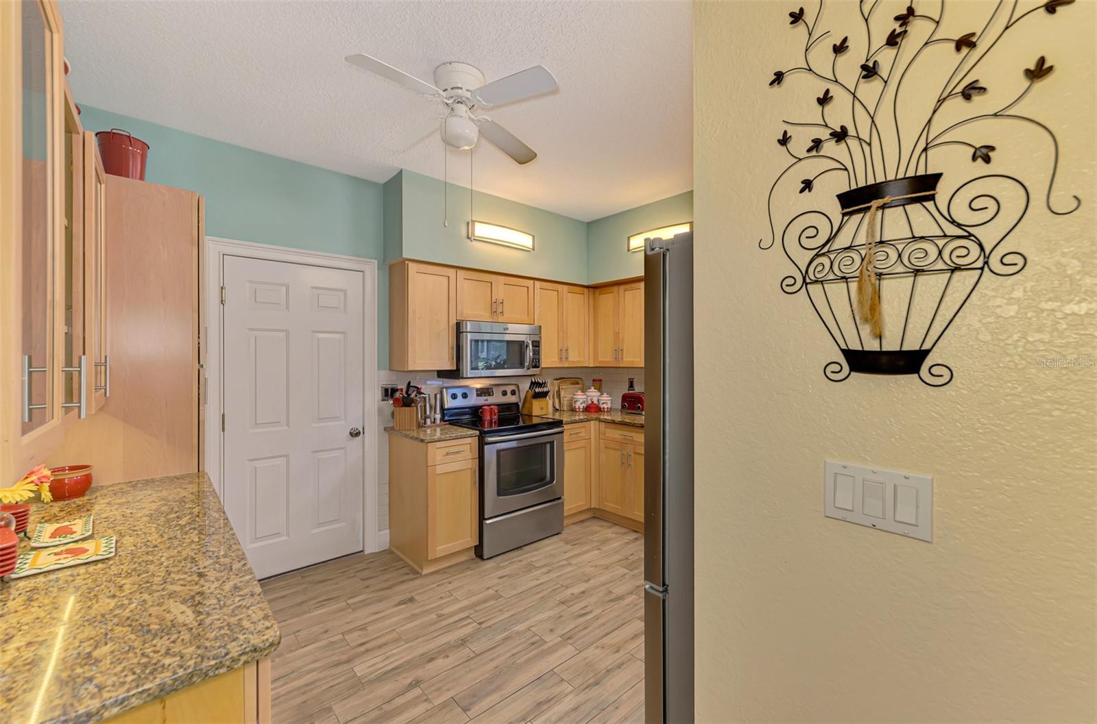 6546 FAIRWAY GARDENS DR #6546, BRADENTON, FL — photo 16