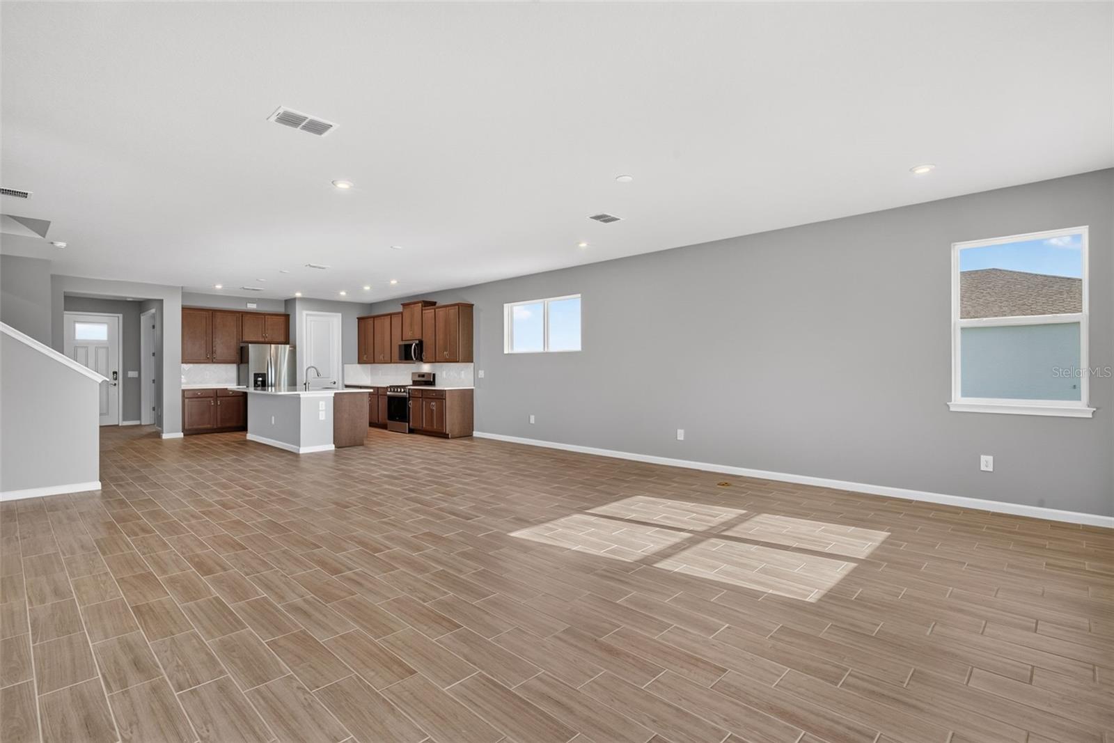9240 DERBYSHIRE DR, PARRISH, FL — photo 14