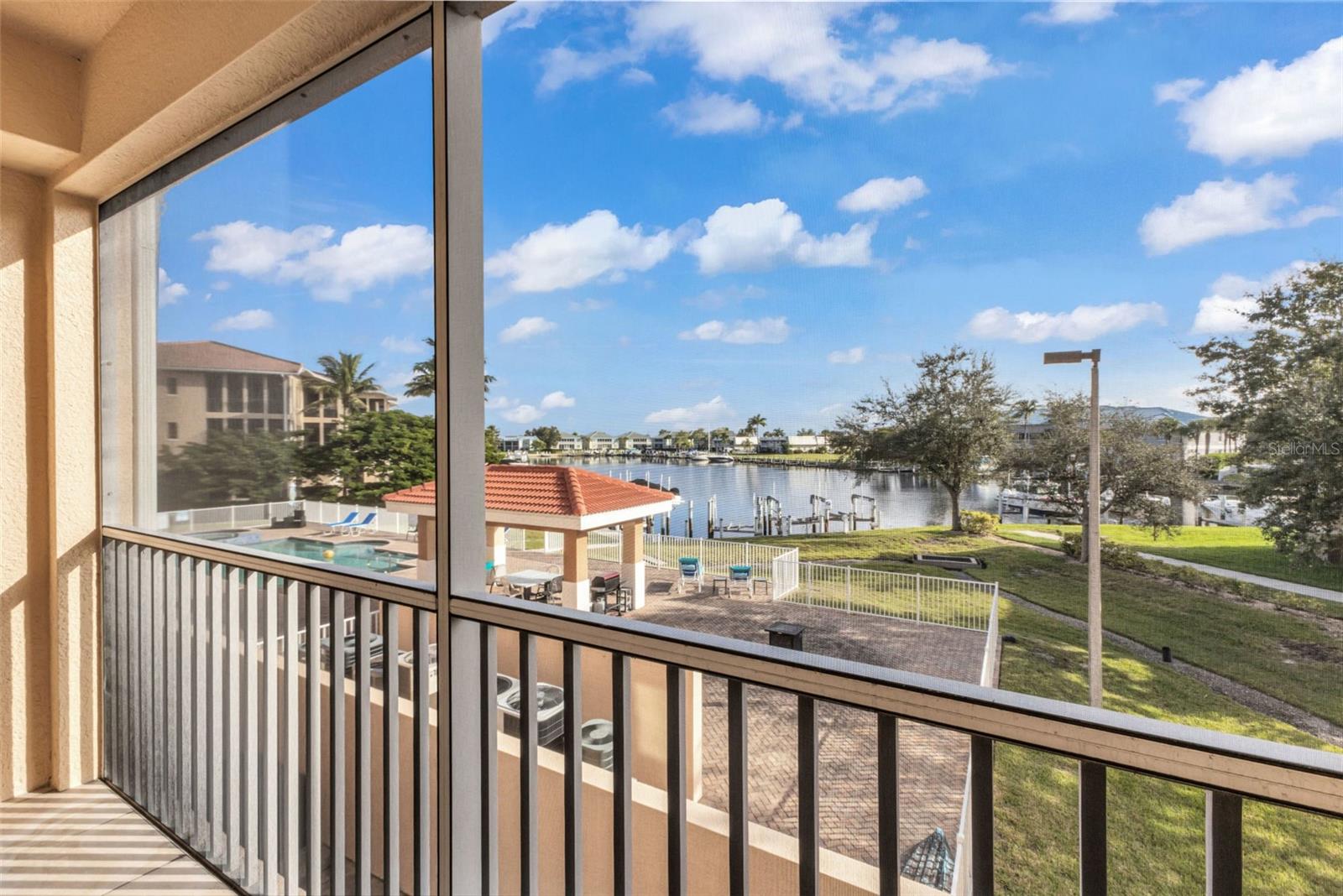 3322 PURPLE MARTIN DR #126, PUNTA GORDA, FL — photo 39