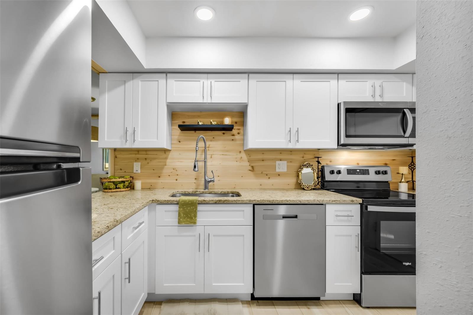 2900 LICHEN LN #B, CLEARWATER, FL — photo 12