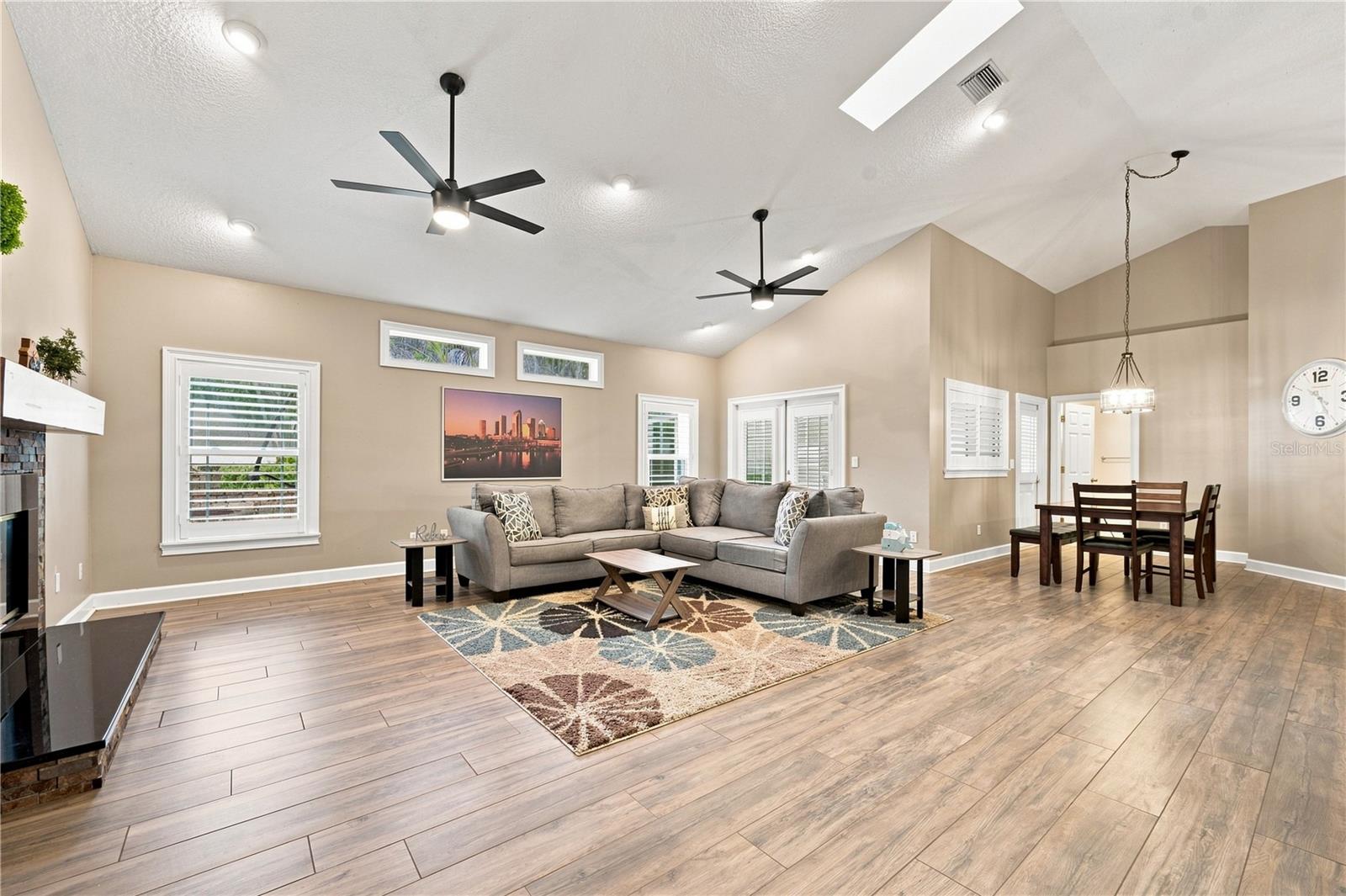 504 COVINGTON PARK ST, SEFFNER, FL — photo 7