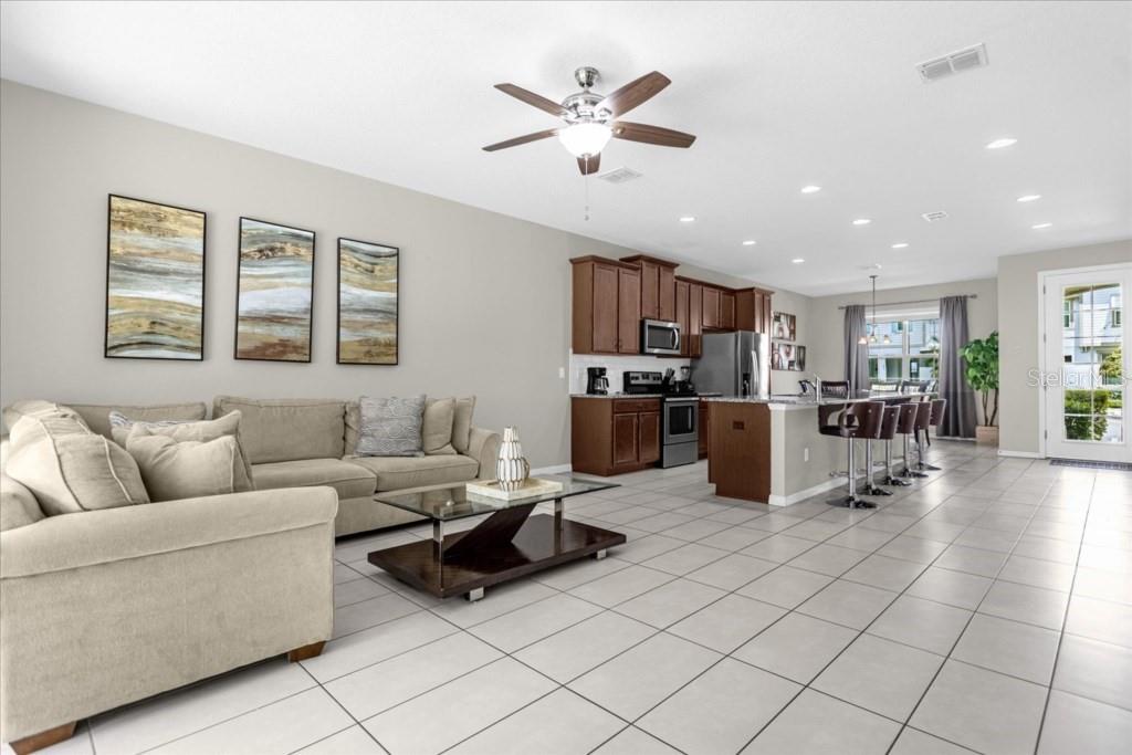 1540 CAREY PALM CIR, KISSIMMEE, FL — photo 2