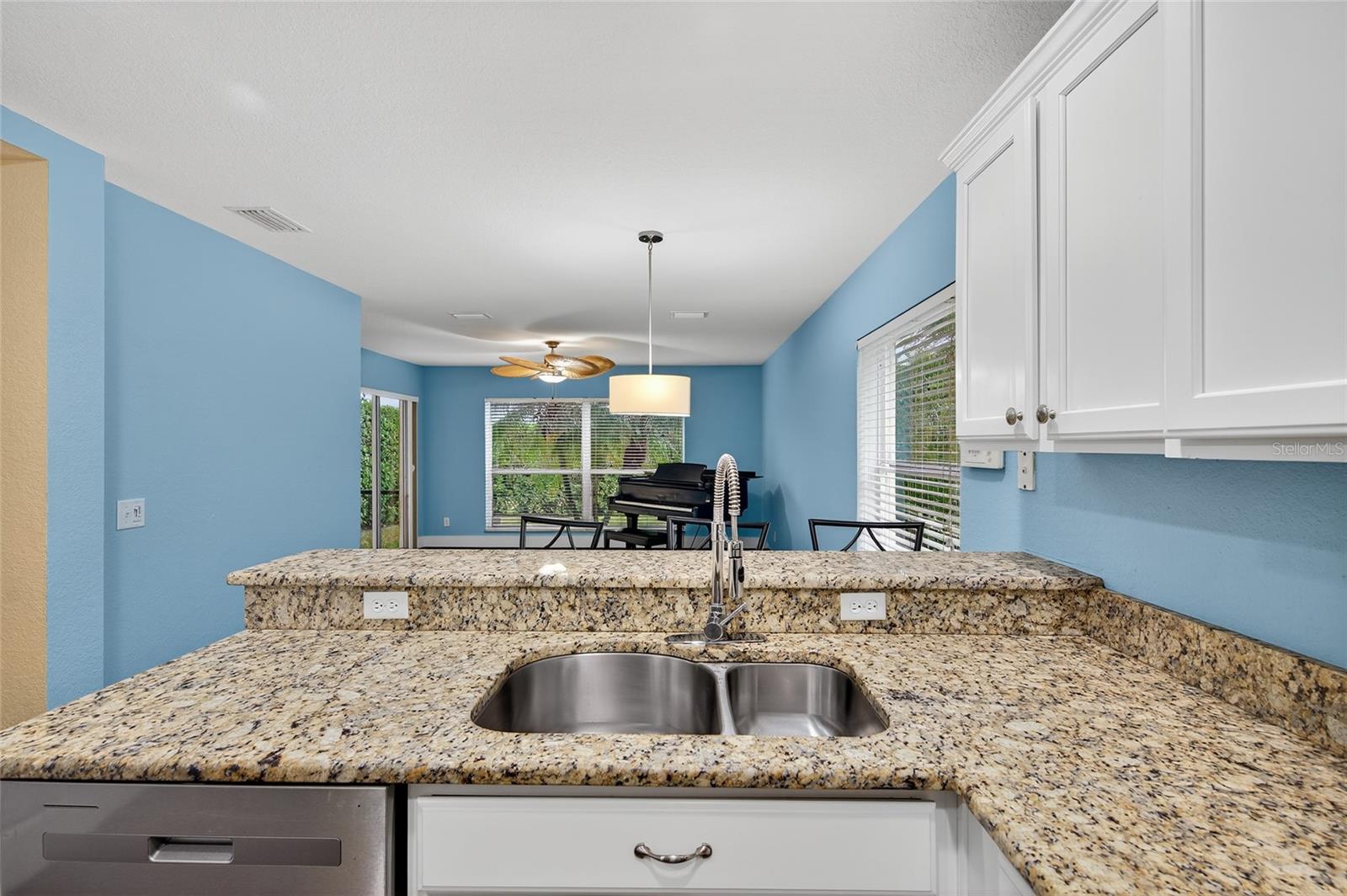 7152 CHATUM LIGHT RUN, BRADENTON, FL — photo 9