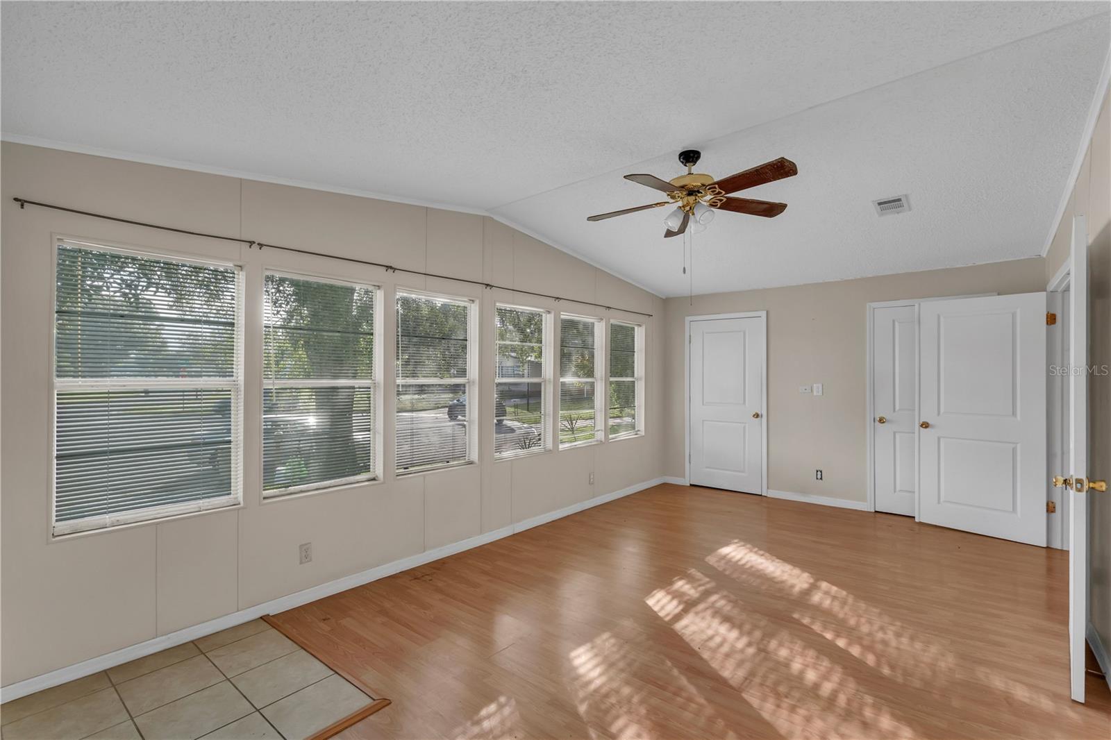 202 DANA CT, KISSIMMEE, FL — photo 2