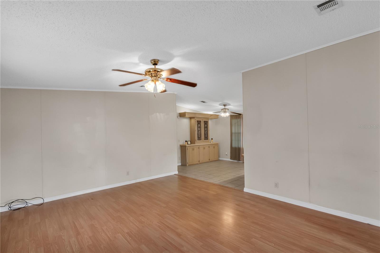 202 DANA CT, KISSIMMEE, FL — photo 3