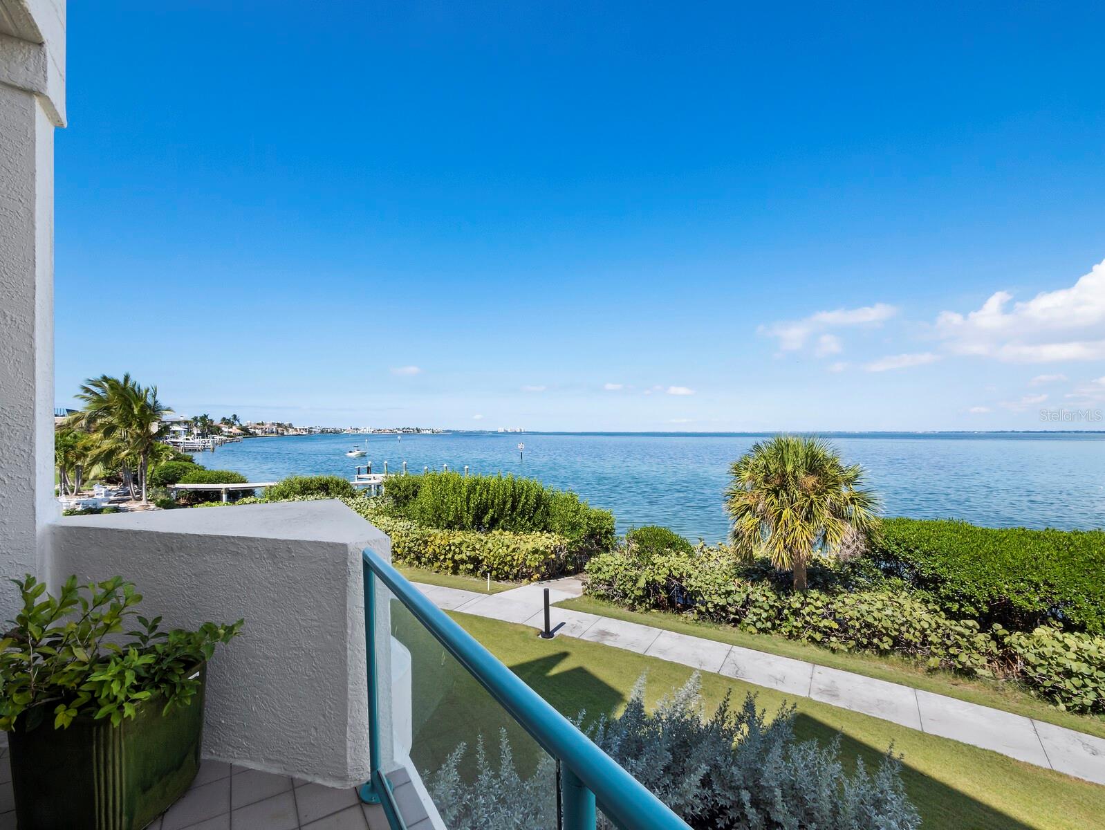 340 GULF OF MEXICO DR #112, LONGBOAT KEY, FL — photo 16