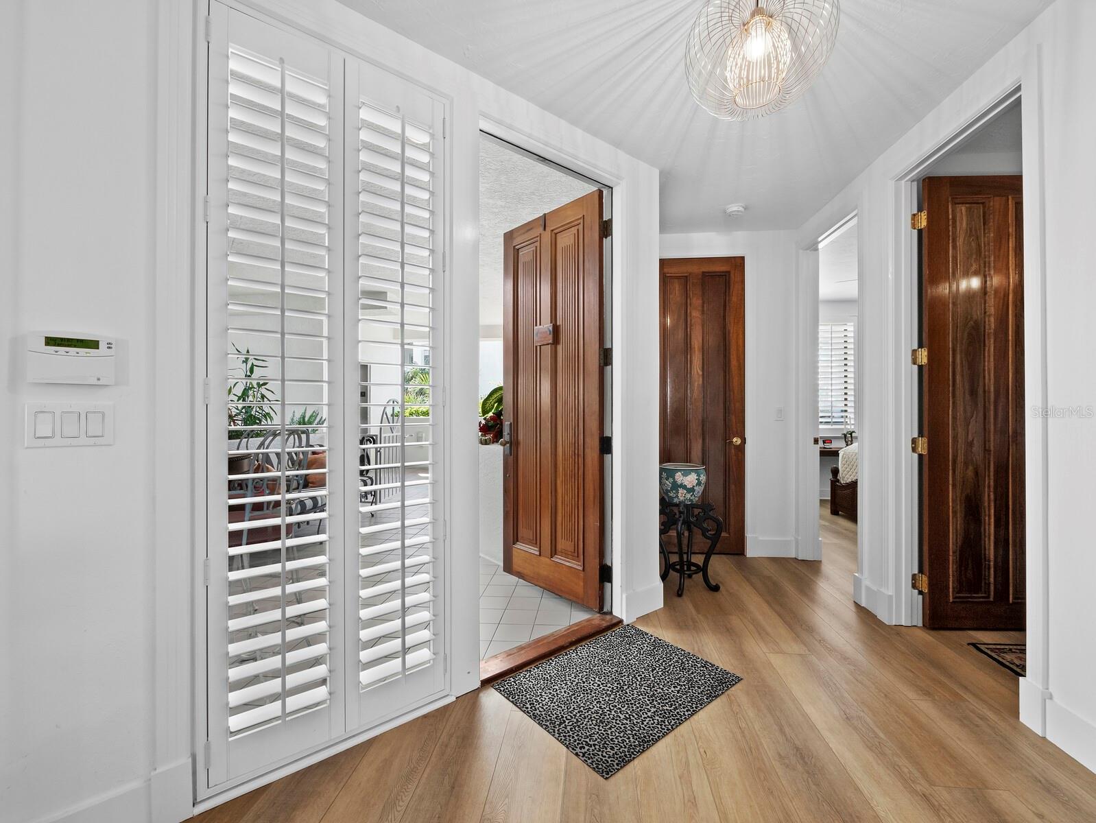 340 GULF OF MEXICO DR #112, LONGBOAT KEY, FL — photo 46