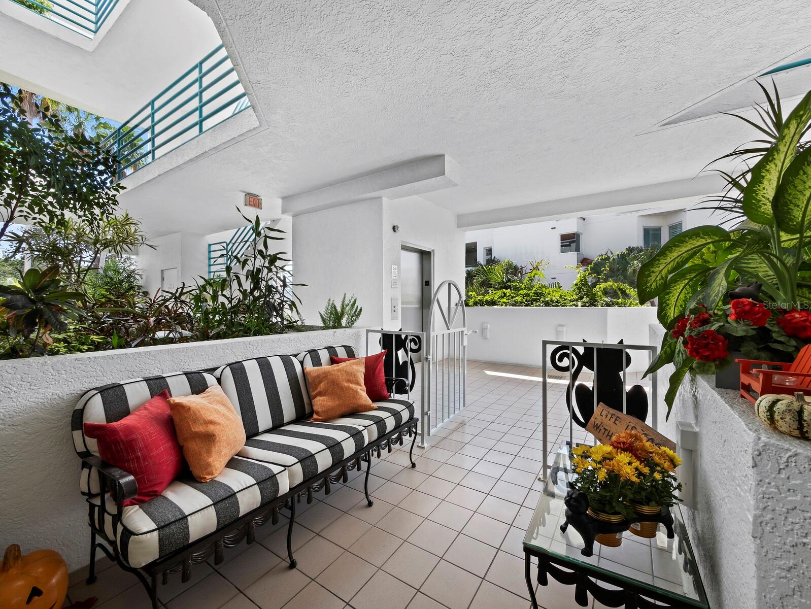 340 GULF OF MEXICO DR #112, LONGBOAT KEY, FL — photo 48