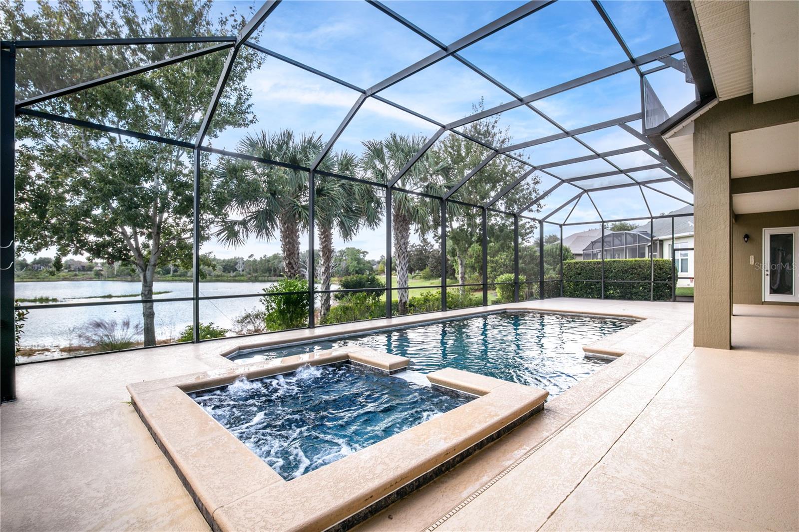 8065 BRIDGEPORT BAY CIR, MOUNT DORA, FL — photo 11
