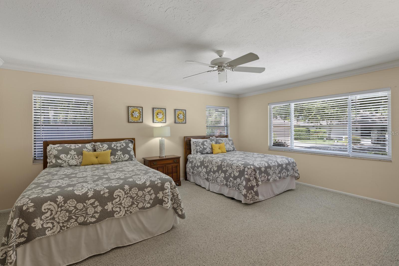 1895 BUCCANEER CIR, SARASOTA, FL — photo 35
