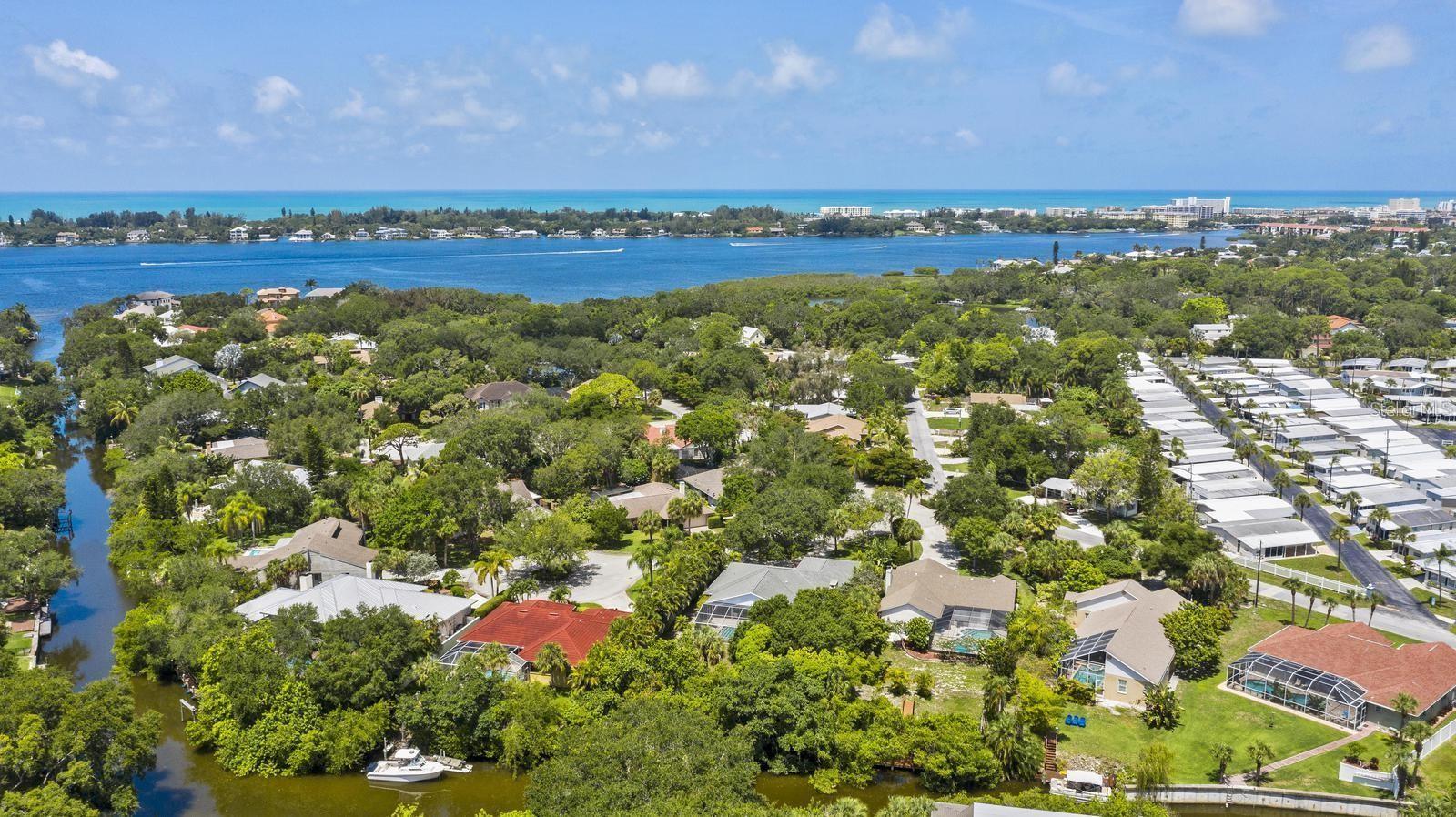 1895 BUCCANEER CIR, SARASOTA, FL — photo 59