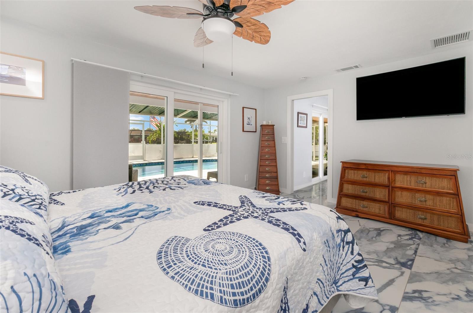 1661 SWAN TER, NORTH FORT MYERS, FL — photo 22
