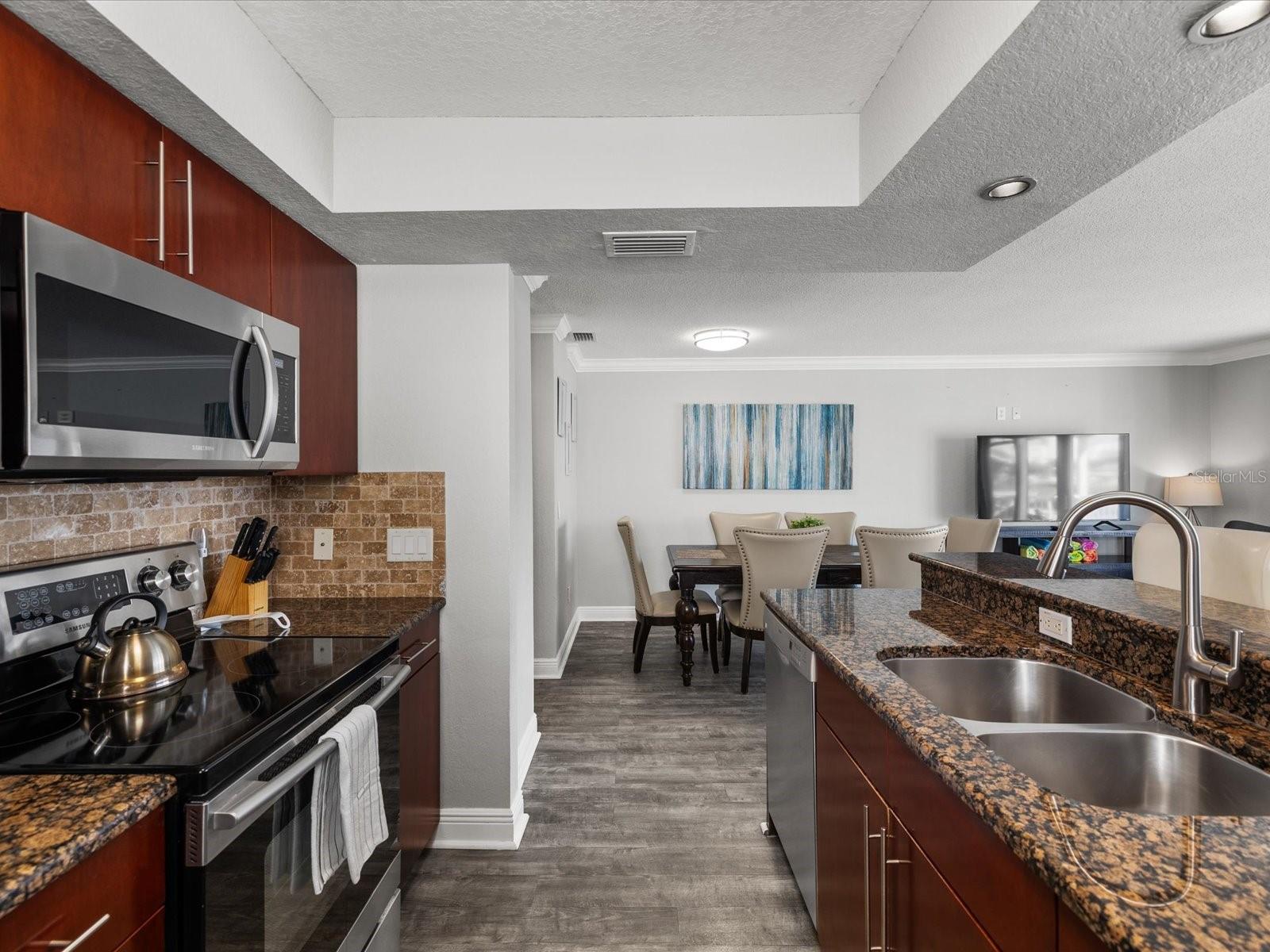 185 BRIGHTWATER DR #6, CLEARWATER BEACH, FL — photo 17