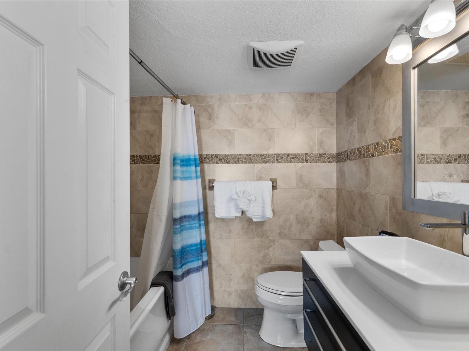 185 BRIGHTWATER DR #6, CLEARWATER BEACH, FL — photo 33