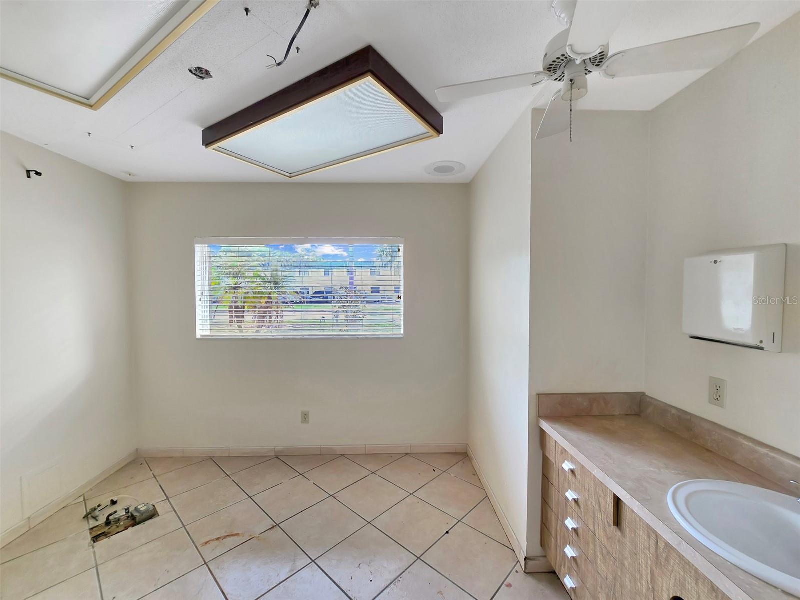600 N EUSTIS ST, EUSTIS, FL — photo 17