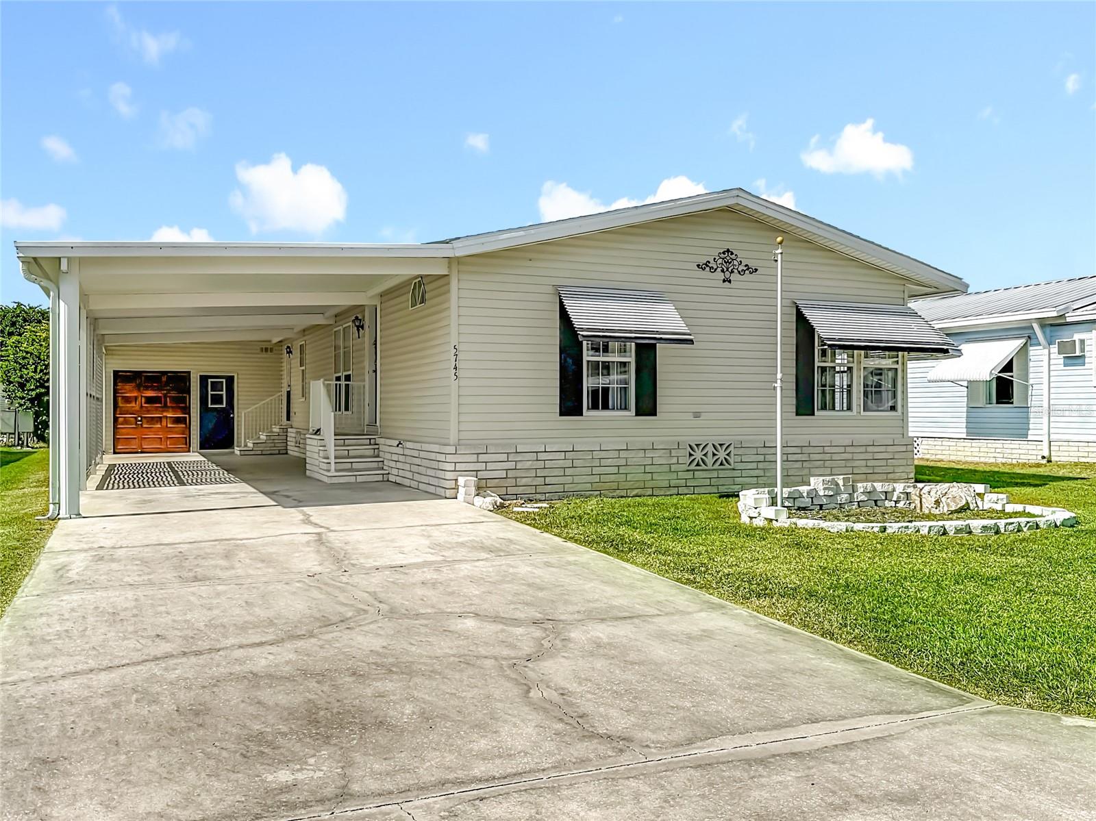 5745 PAWNEE ST, ZEPHYRHILLS, FL