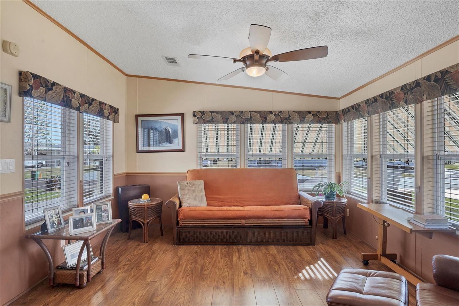 8364 KINGLET DR, ENGLEWOOD, FL — photo 6