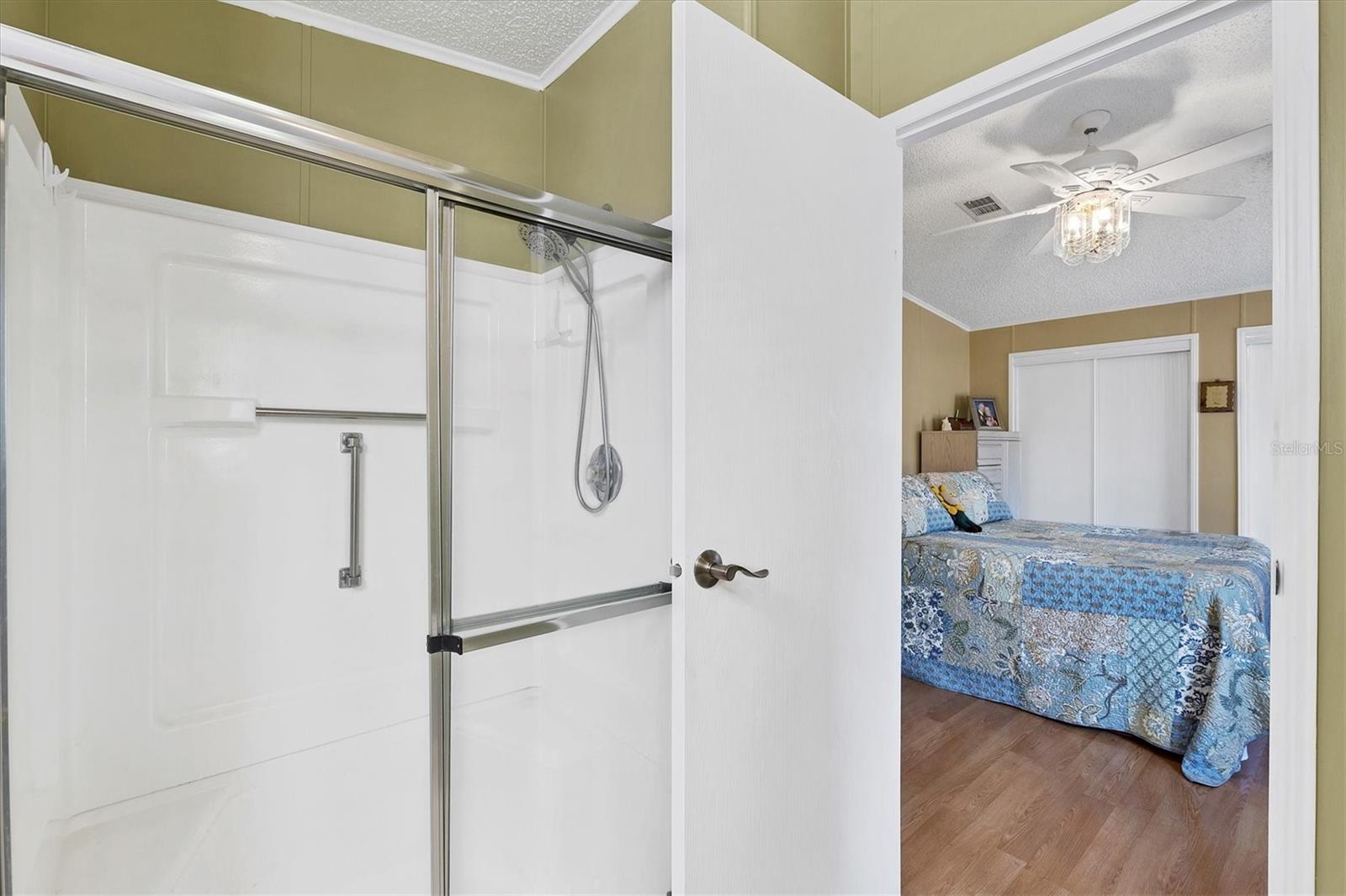 8364 KINGLET DR, ENGLEWOOD, FL — photo 18