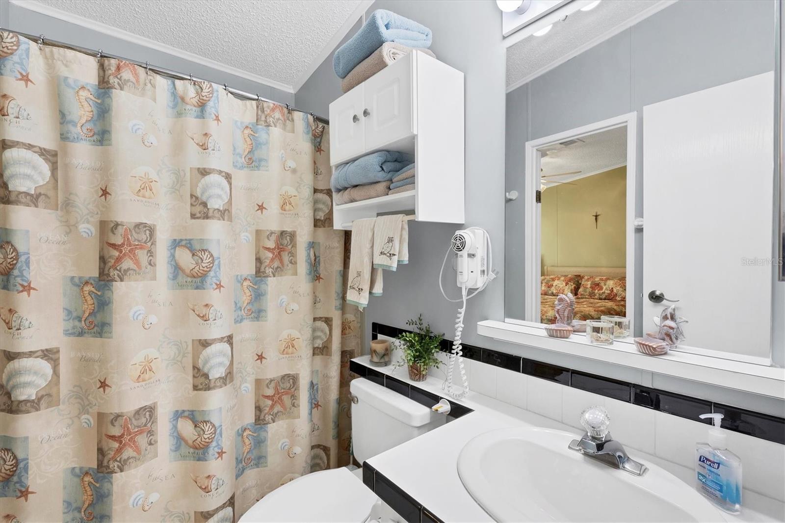 8364 KINGLET DR, ENGLEWOOD, FL — photo 21
