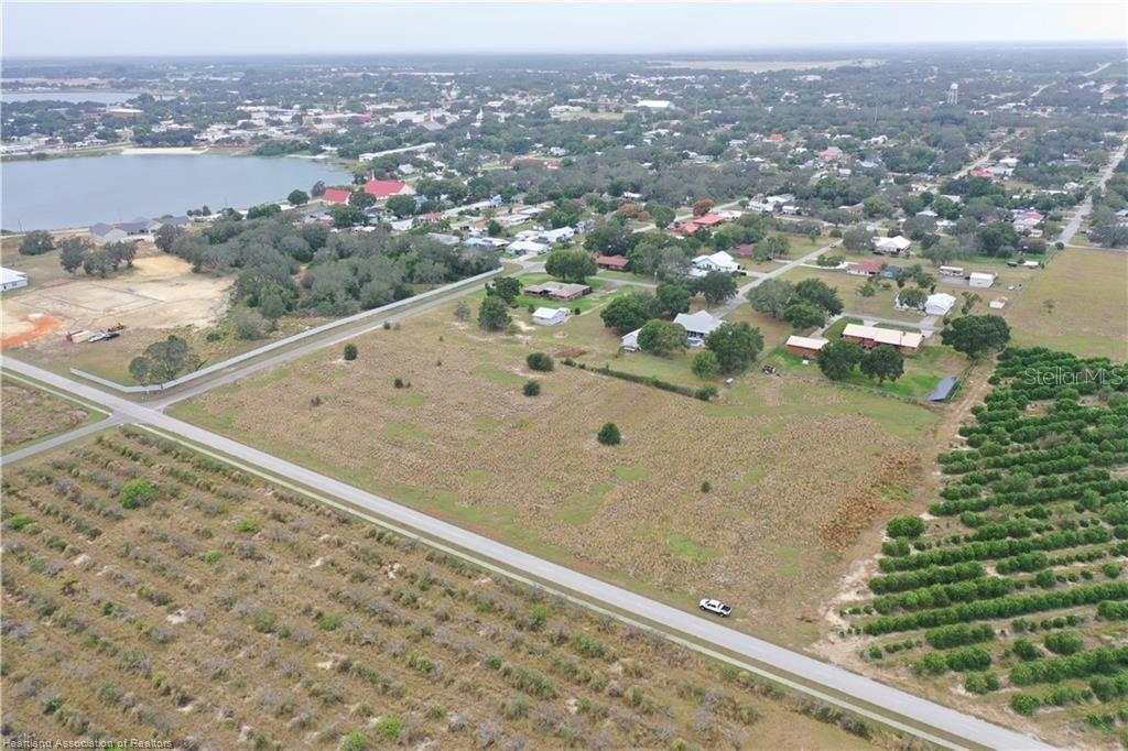 525 E WINTHROP ST, AVON PARK, FL — photo 3