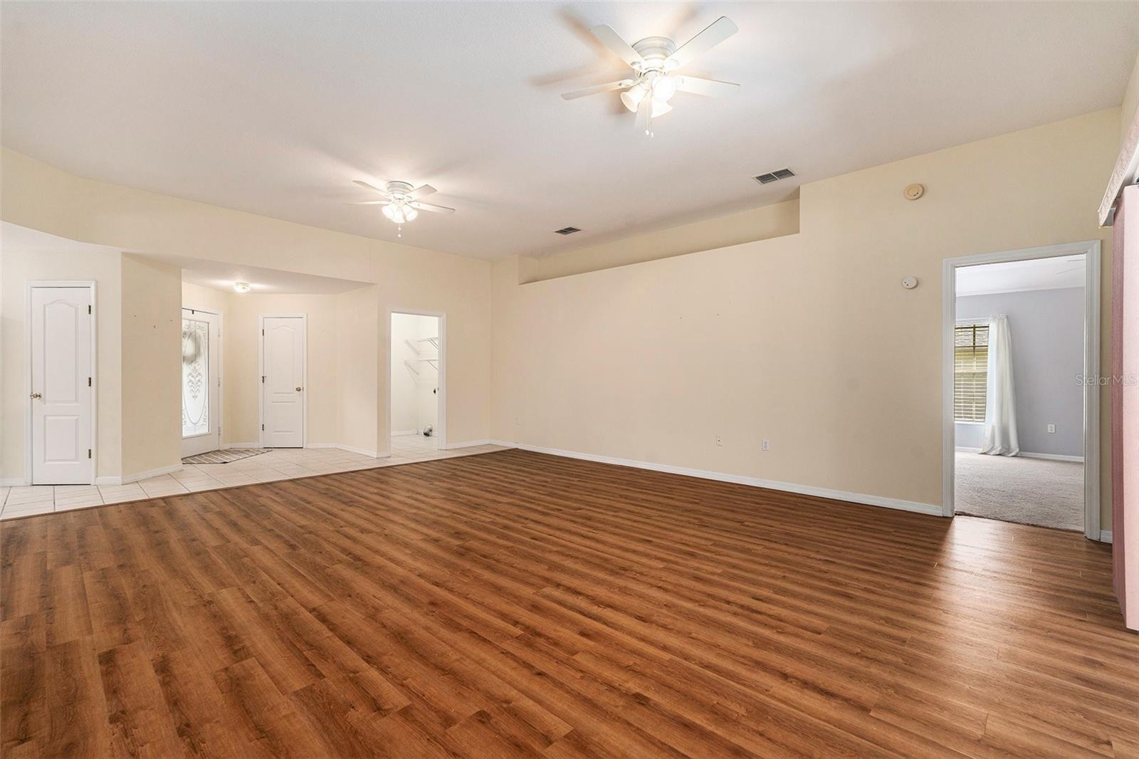 29418 SCHINNECOCK HILLS LN, SAN ANTONIO, FL — photo 5