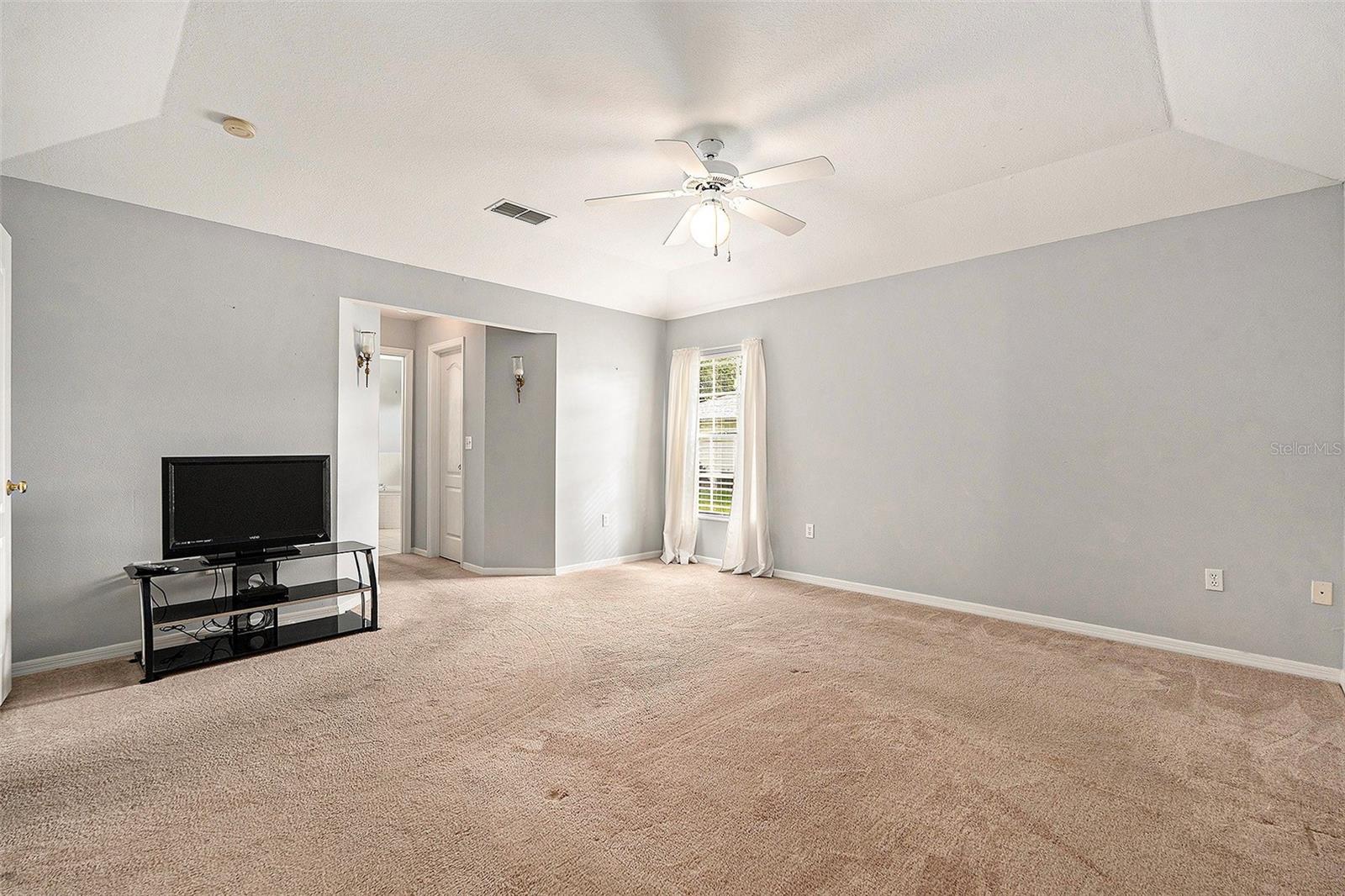 29418 SCHINNECOCK HILLS LN, SAN ANTONIO, FL — photo 15