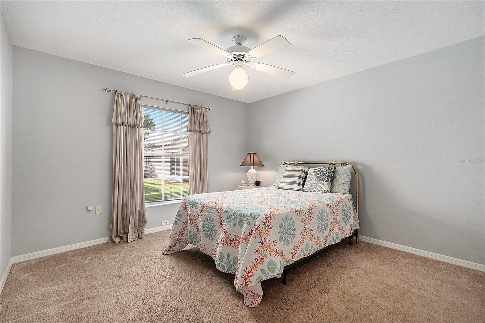 29418 SCHINNECOCK HILLS LN, SAN ANTONIO, FL — photo 18