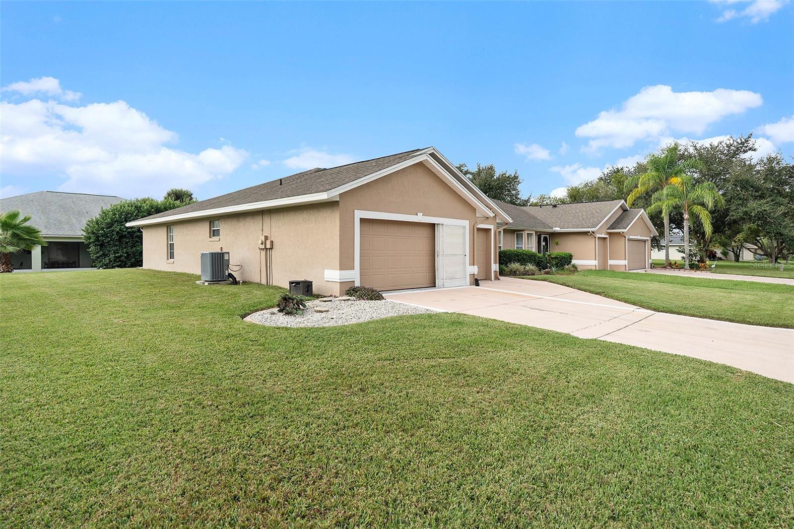 29418 SCHINNECOCK HILLS LN, SAN ANTONIO, FL — photo 24