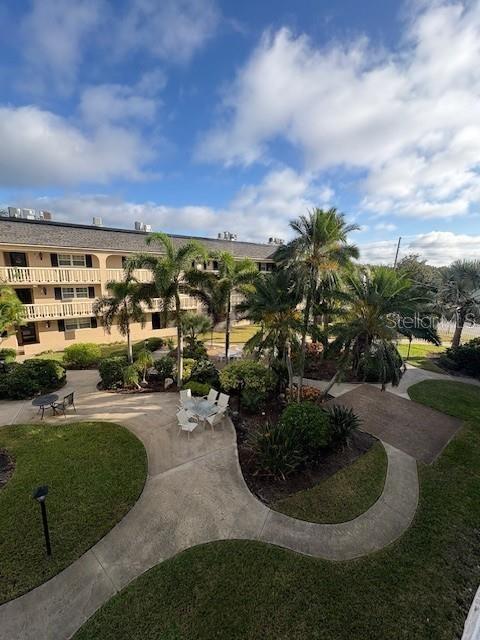 147 BLUFF VIEW DR #303, BELLEAIR BLUFFS, FL