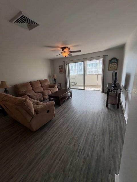 147 BLUFF VIEW DR #303, BELLEAIR BLUFFS, FL — photo 7