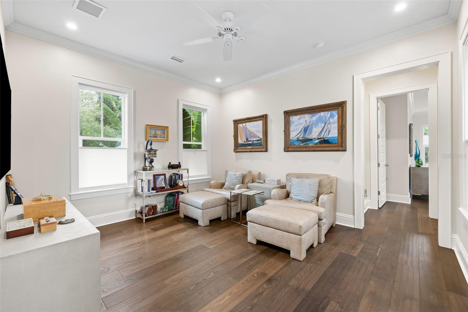 319 12TH AVE NE, ST PETERSBURG, FL — photo 81