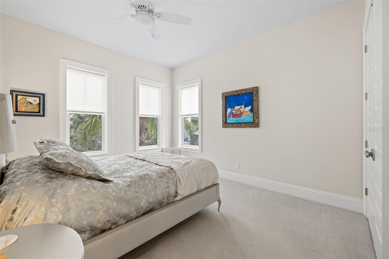 319 12TH AVE NE, ST PETERSBURG, FL — photo 87