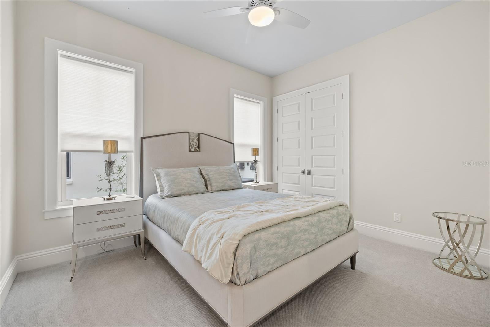 319 12TH AVE NE, ST PETERSBURG, FL — photo 97