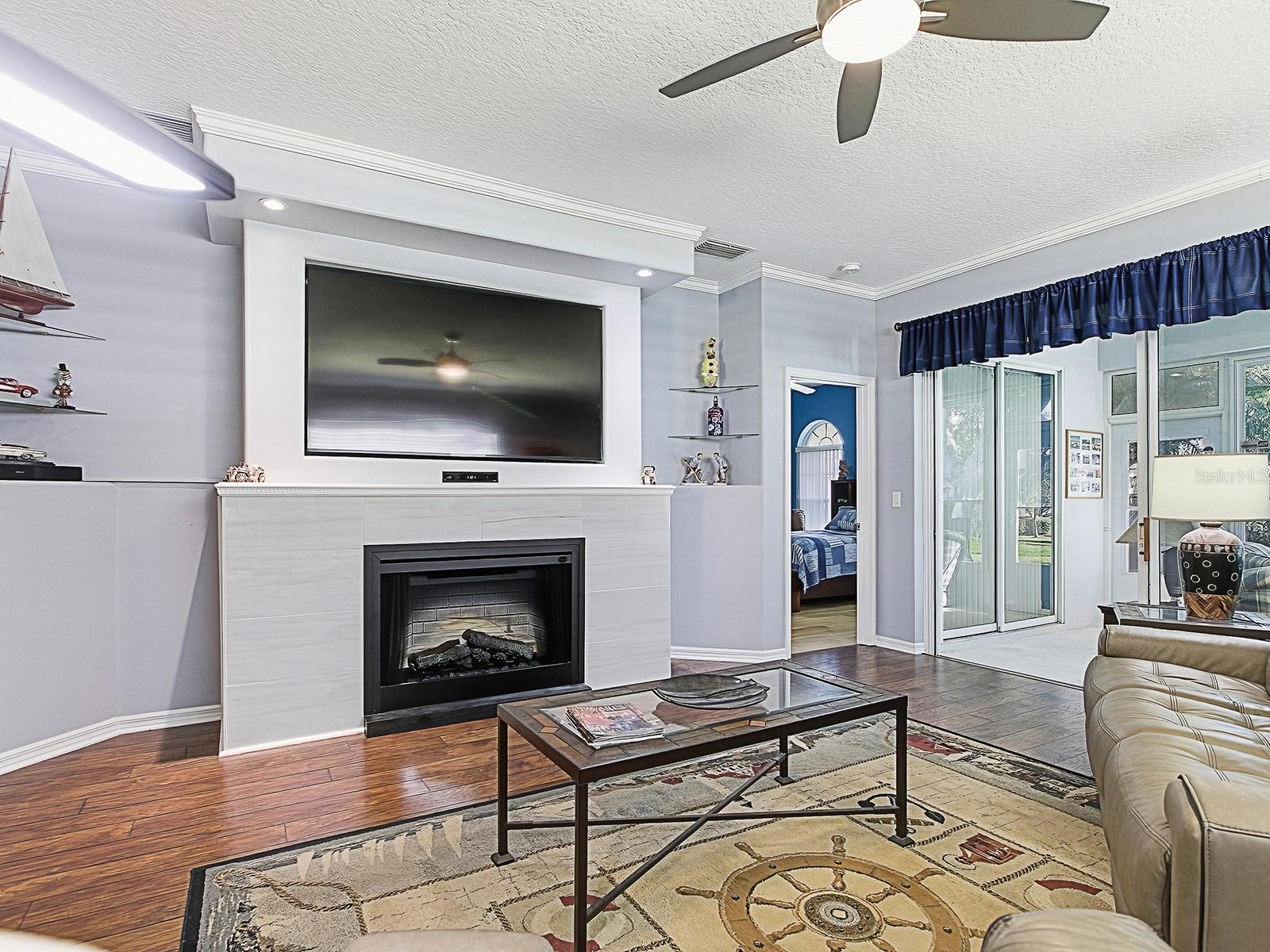3592 TROPICAL SEAS LOOP, TAVARES, FL — photo 15