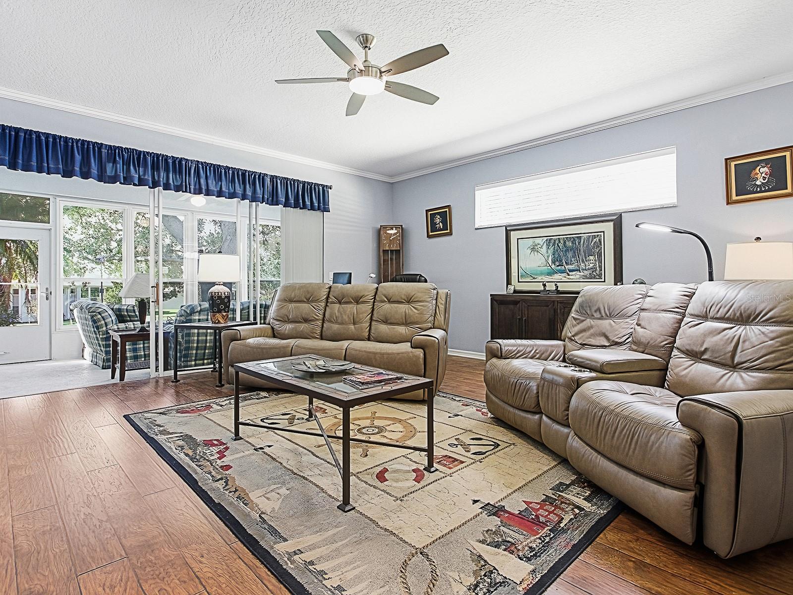 3592 TROPICAL SEAS LOOP, TAVARES, FL — photo 21