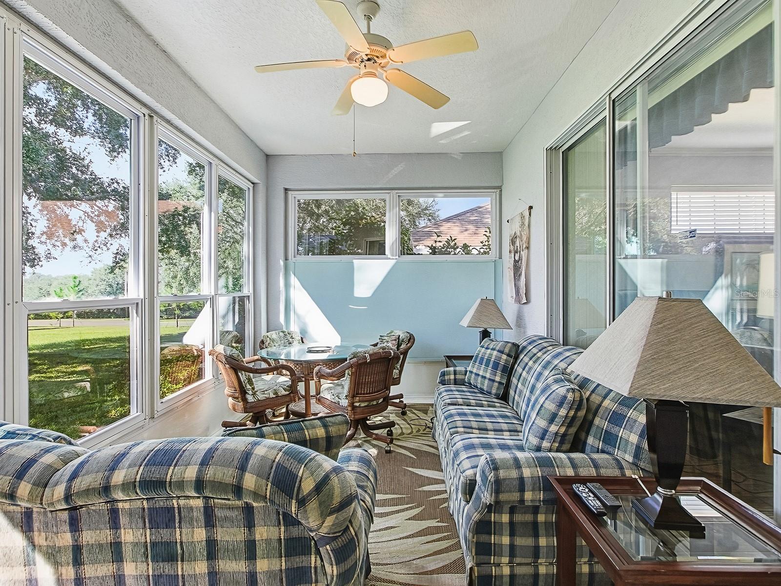 3592 TROPICAL SEAS LOOP, TAVARES, FL — photo 61