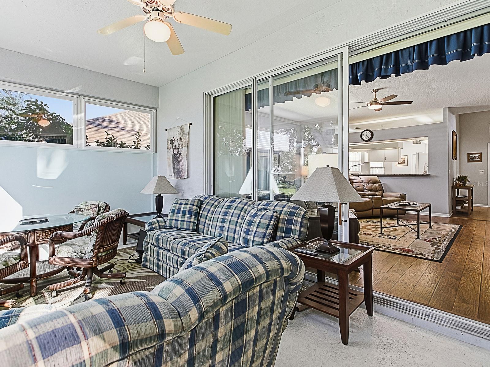 3592 TROPICAL SEAS LOOP, TAVARES, FL — photo 65