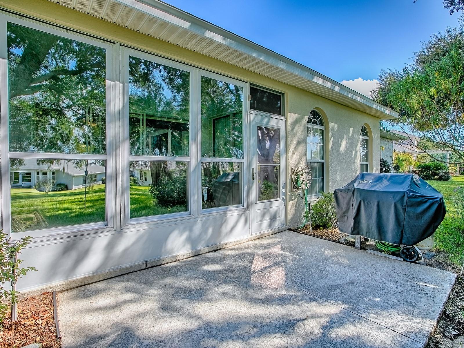 3592 TROPICAL SEAS LOOP, TAVARES, FL — photo 68