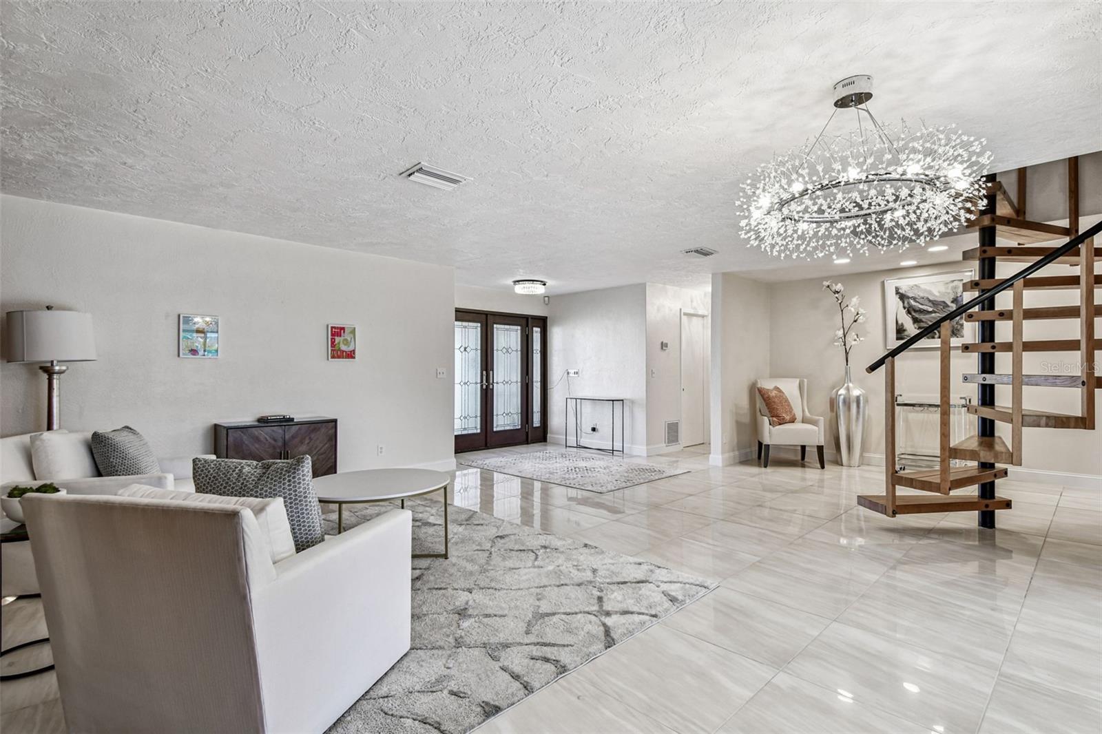 10073 S YACHT CLUB DR, TREASURE ISLAND, FL — photo 7