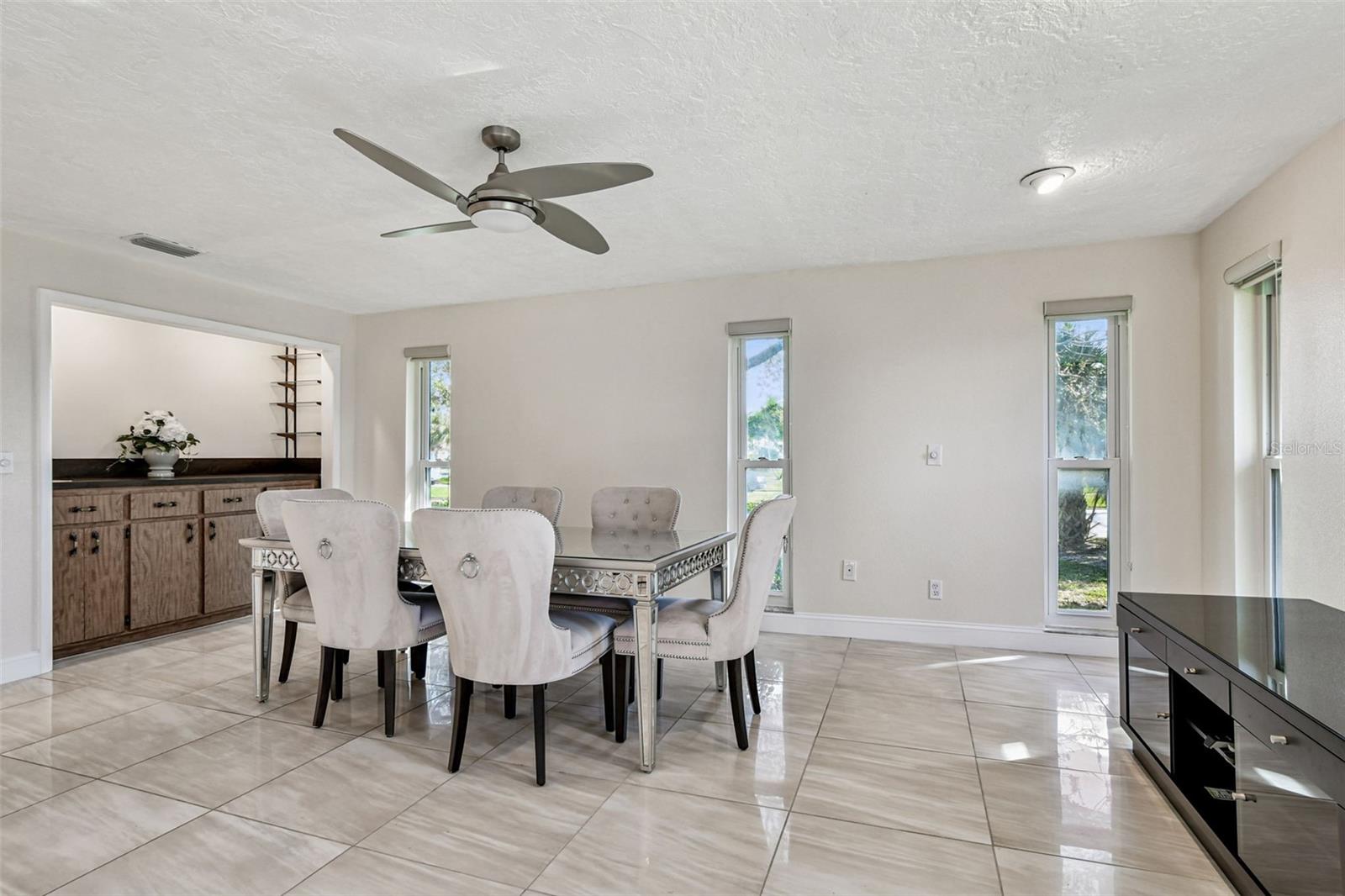 10073 S YACHT CLUB DR, TREASURE ISLAND, FL — photo 16