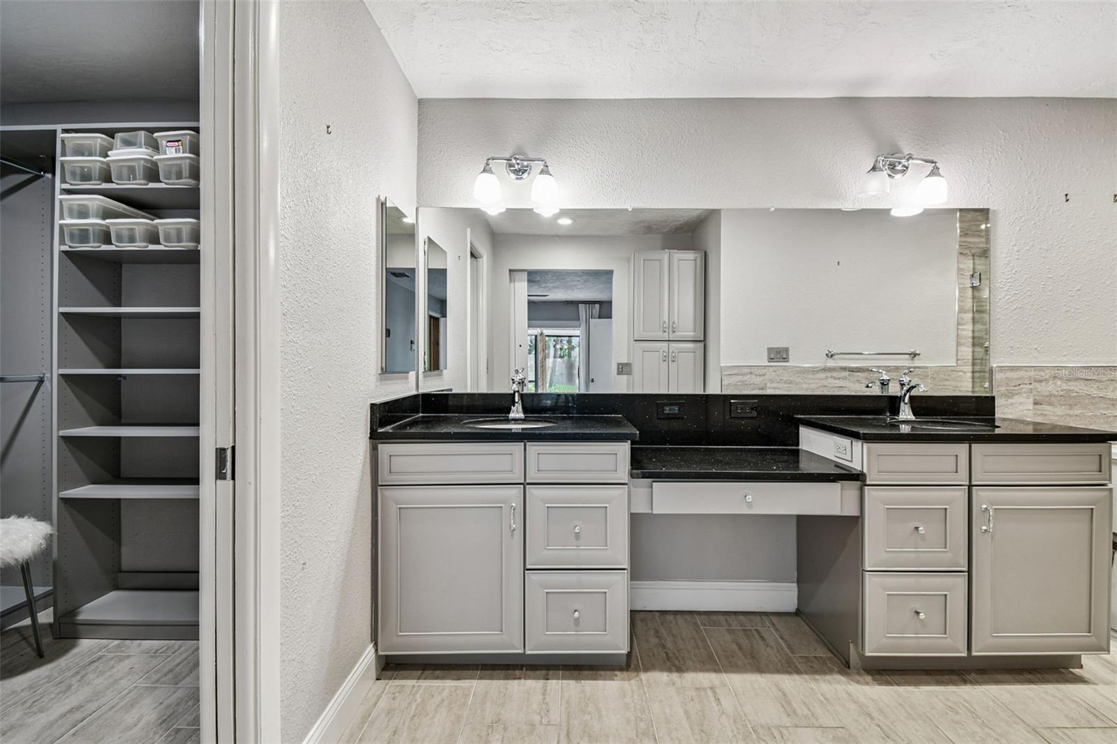 10073 S YACHT CLUB DR, TREASURE ISLAND, FL — photo 23