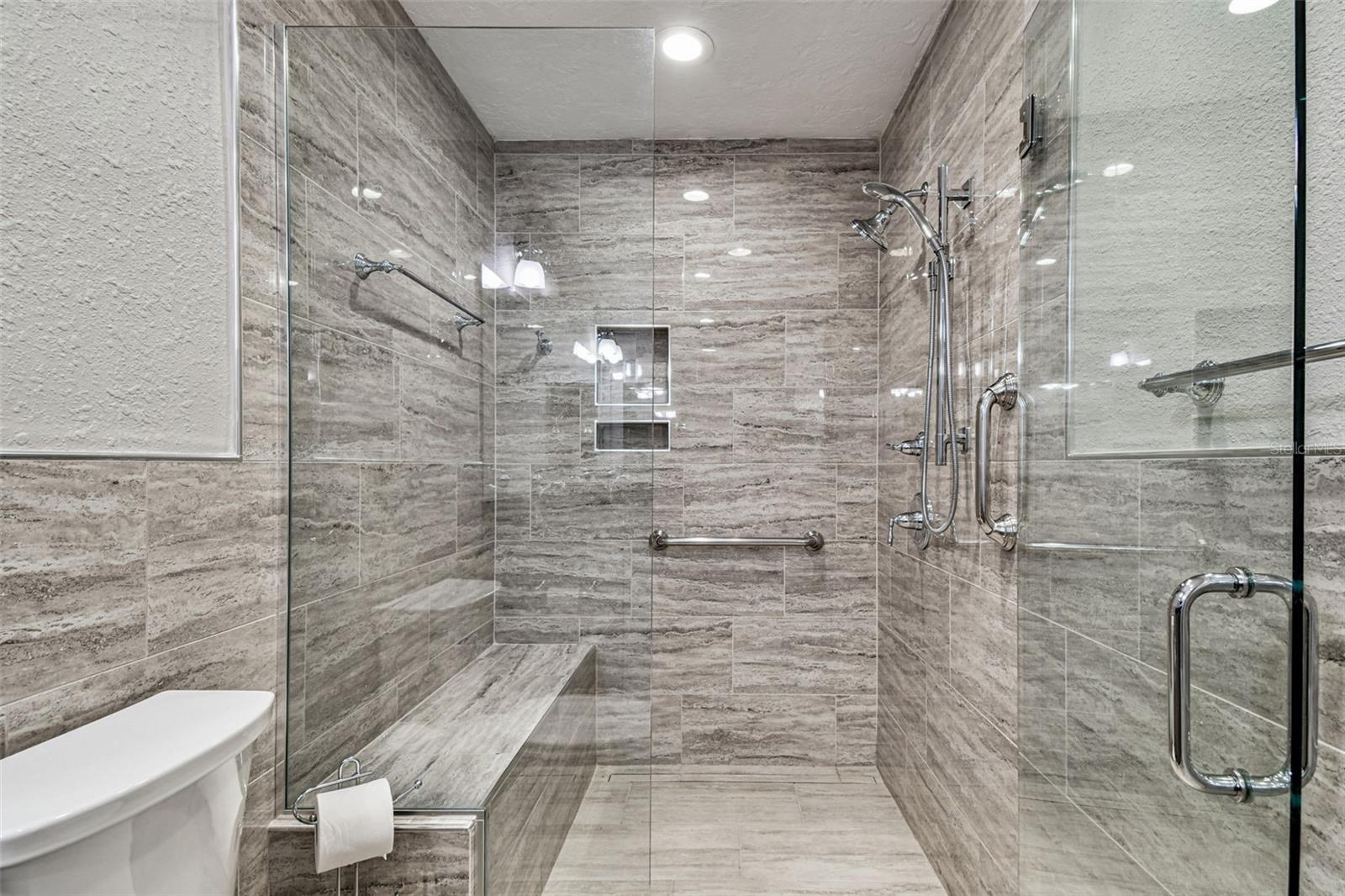 10073 S YACHT CLUB DR, TREASURE ISLAND, FL — photo 25