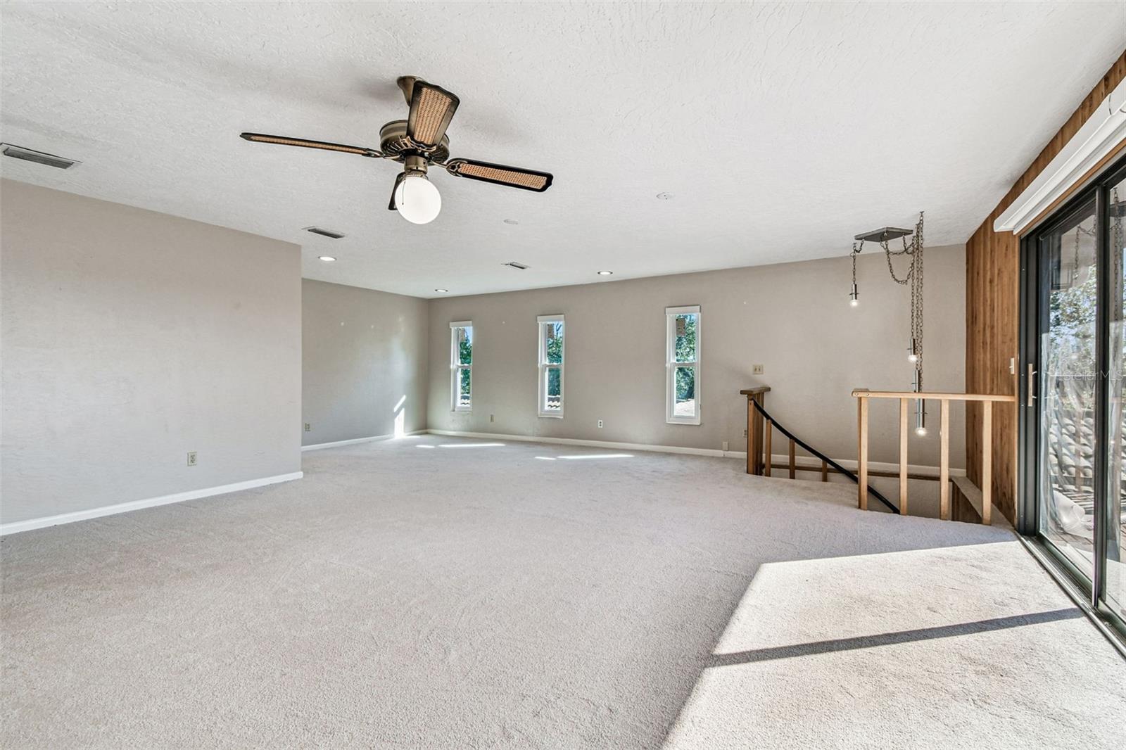 10073 S YACHT CLUB DR, TREASURE ISLAND, FL — photo 34