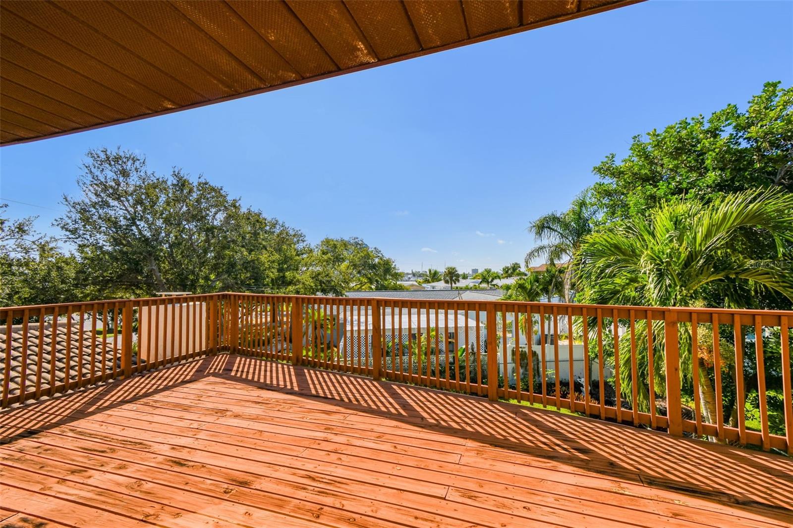 10073 S YACHT CLUB DR, TREASURE ISLAND, FL — photo 41