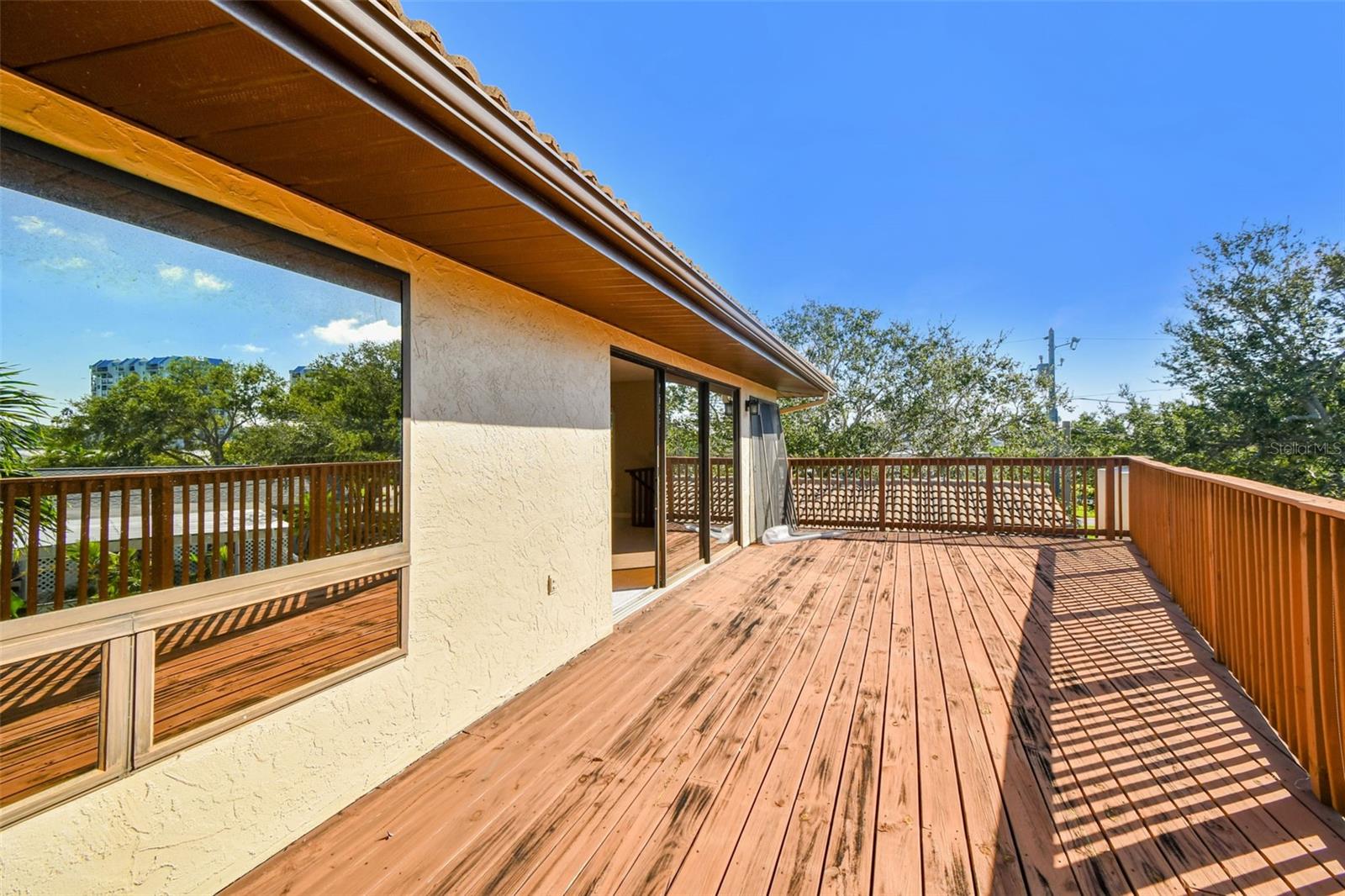 10073 S YACHT CLUB DR, TREASURE ISLAND, FL — photo 42