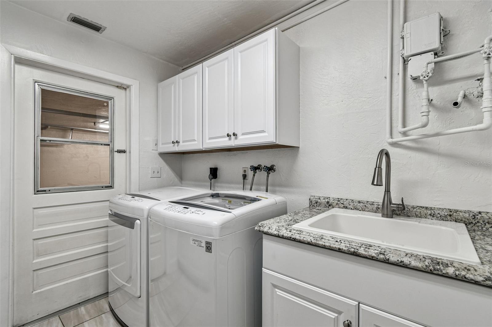 10073 S YACHT CLUB DR, TREASURE ISLAND, FL — photo 43