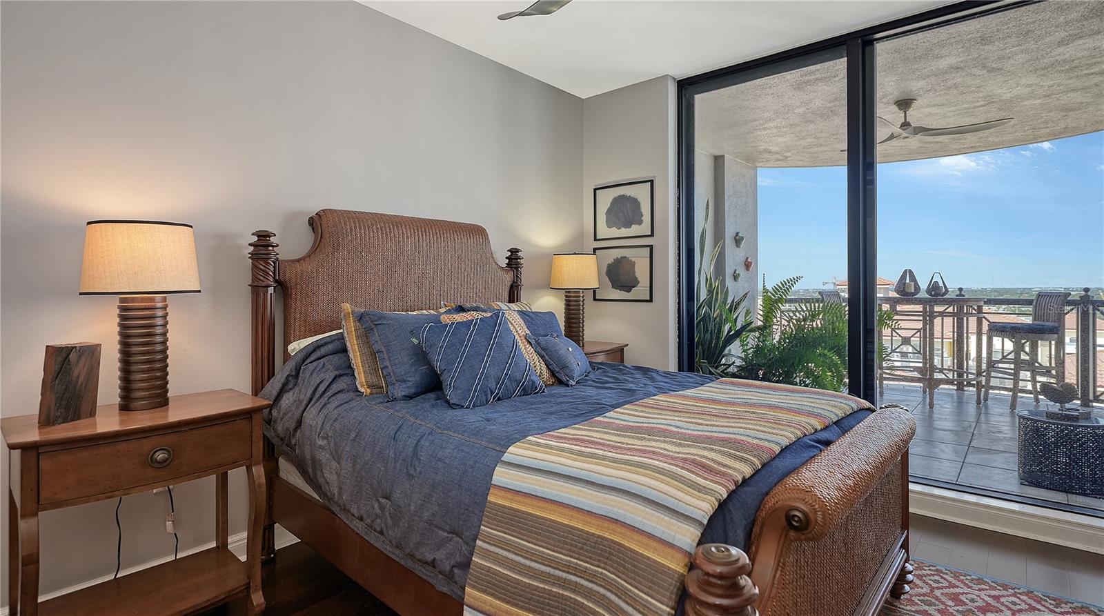 50 CENTRAL AVE #14B, SARASOTA, FL — photo 36